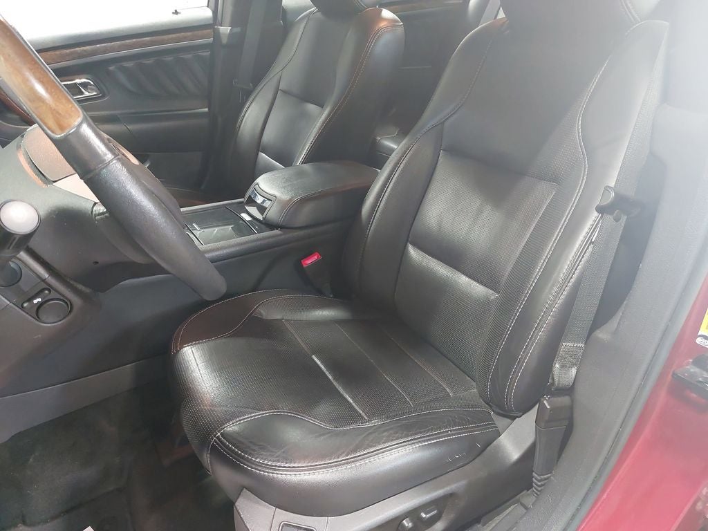 2018 Ford Taurus Limited