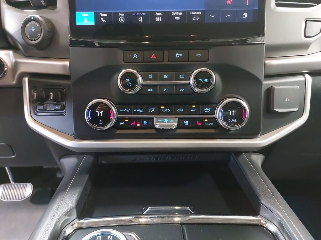 2024 Ford Expedition XLT