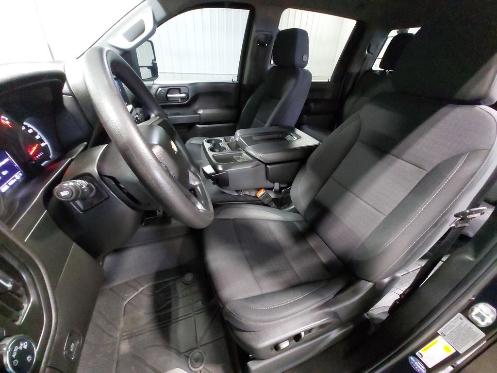 2024 Chevrolet Silverado 2500HD Custom