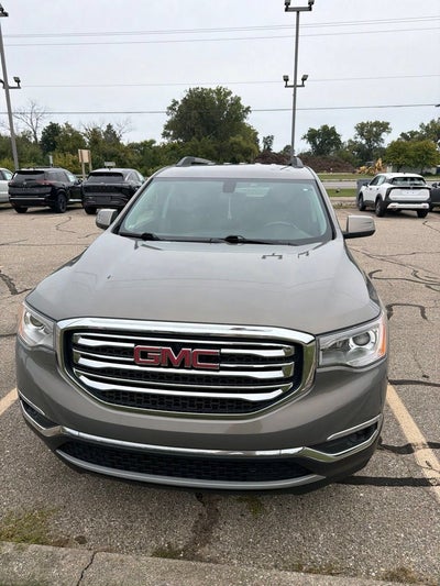 2019 GMC Acadia SLE-2