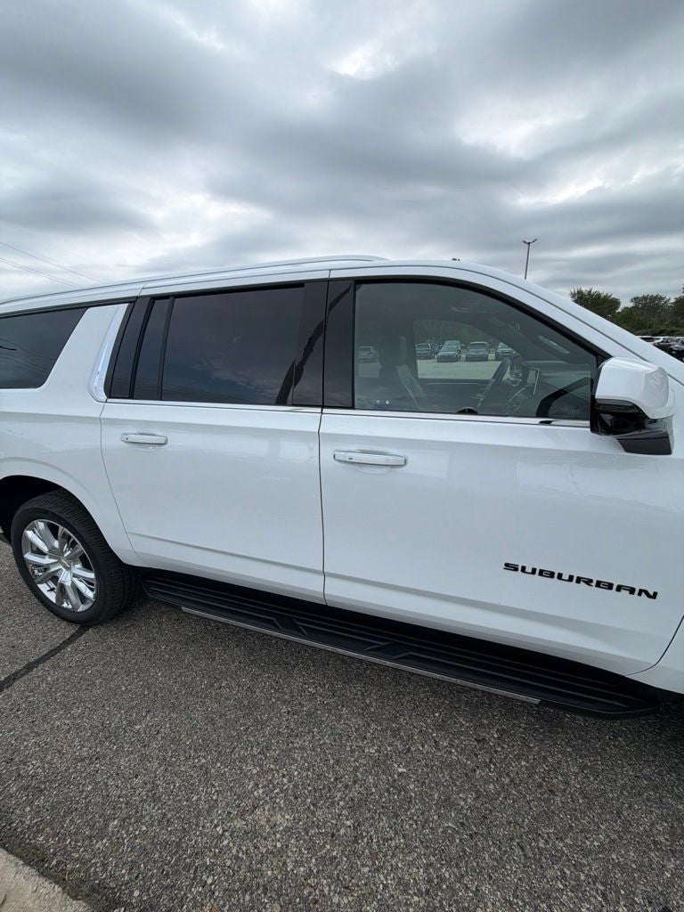 2024 Chevrolet Suburban High Country
