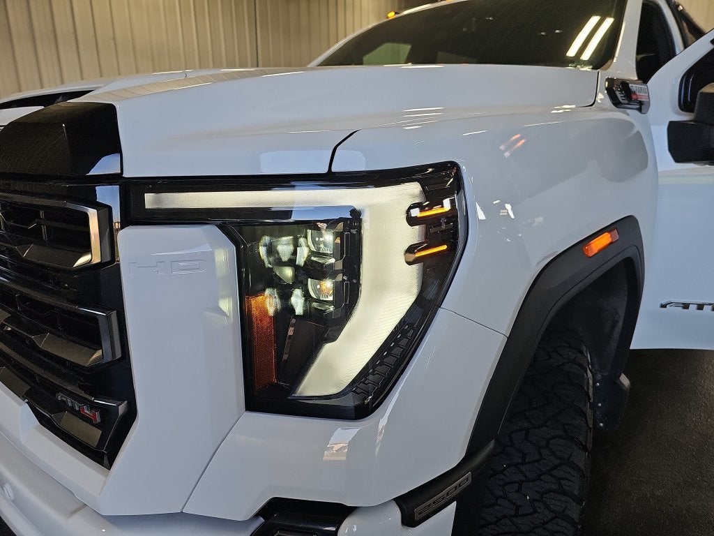 2024 GMC Sierra 2500HD AT4