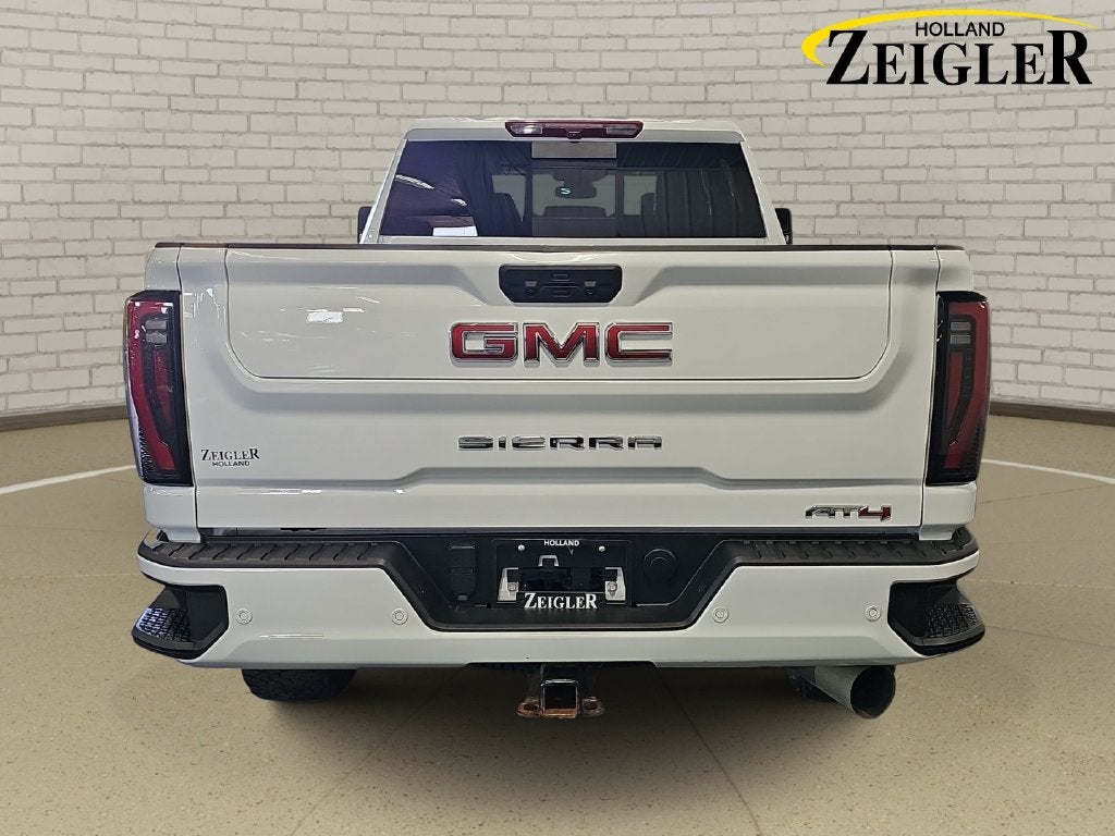 2024 GMC Sierra 2500HD AT4