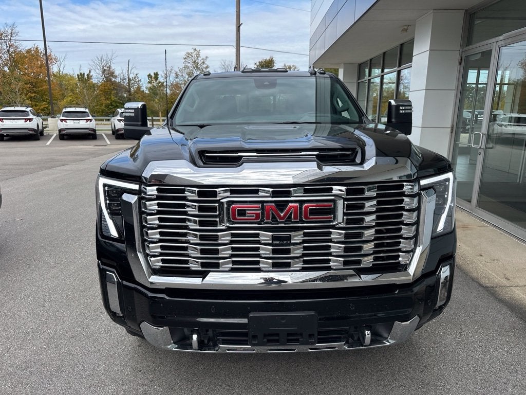 2025 GMC Sierra 2500HD Denali