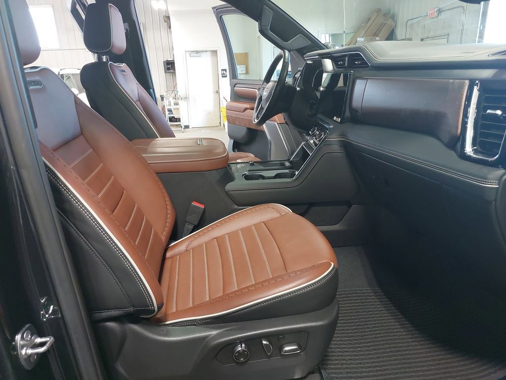 2025 GMC Sierra 2500HD Denali Ultimate