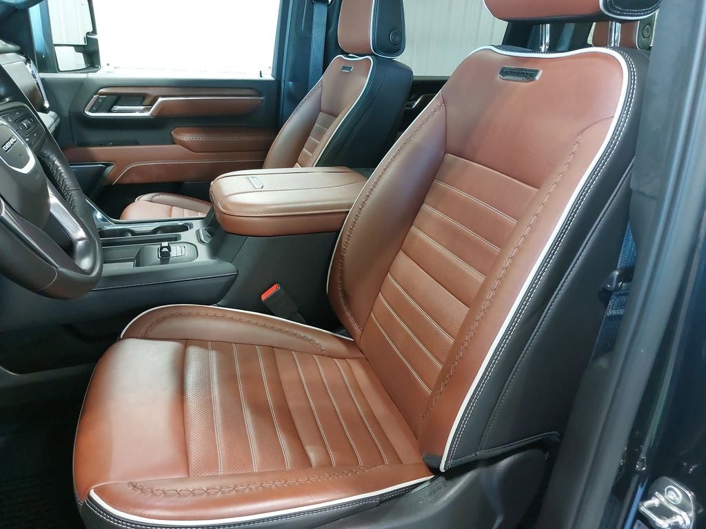 2025 GMC Sierra 2500HD Denali Ultimate