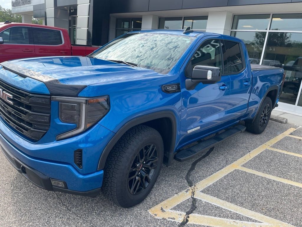 2023 GMC Sierra 1500 Elevation