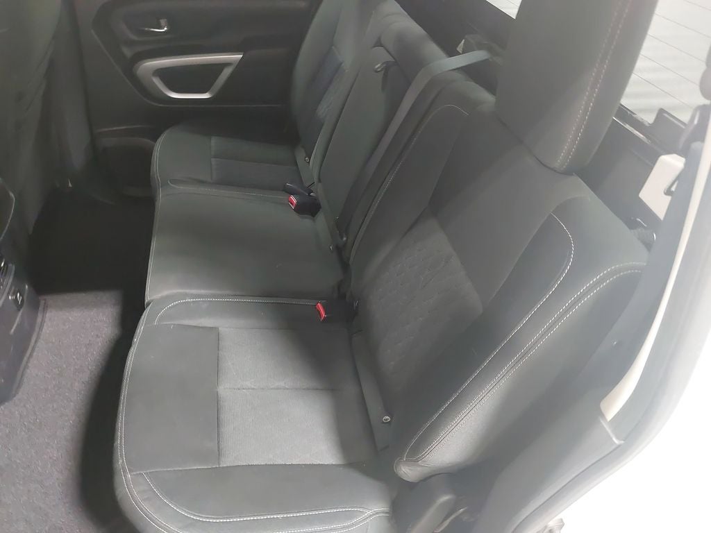 2017 Nissan Titan XD SV