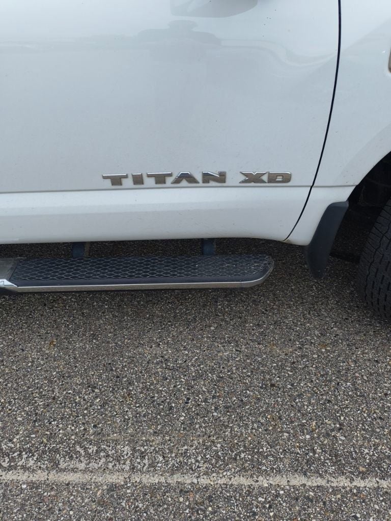 2017 Nissan Titan XD SV