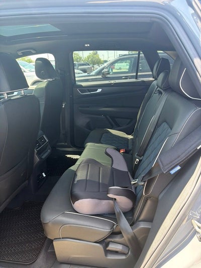 2026 Volkswagen Atlas Cross Sport 2.0T SEL Premium R-Line