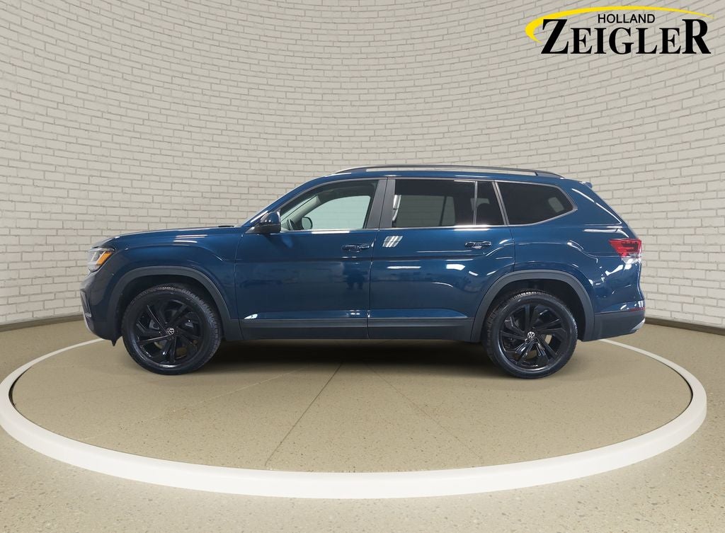2022 Volkswagen Atlas 3.6L V6 SE w/Technology