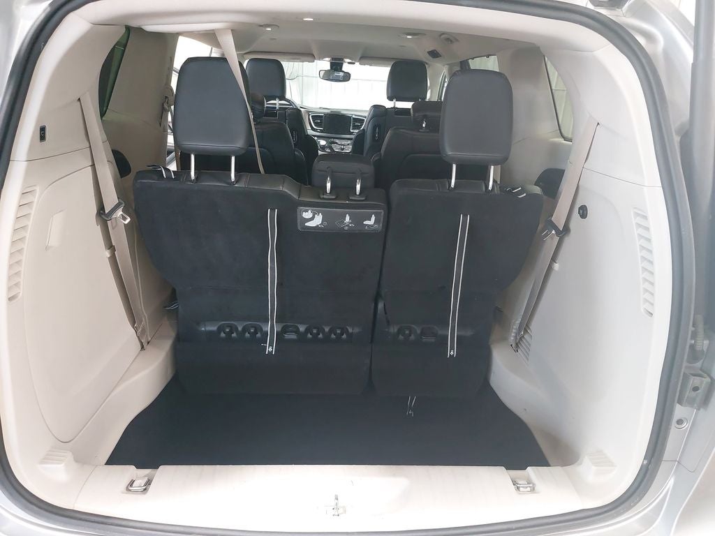 2017 Chrysler Pacifica Touring L Plus