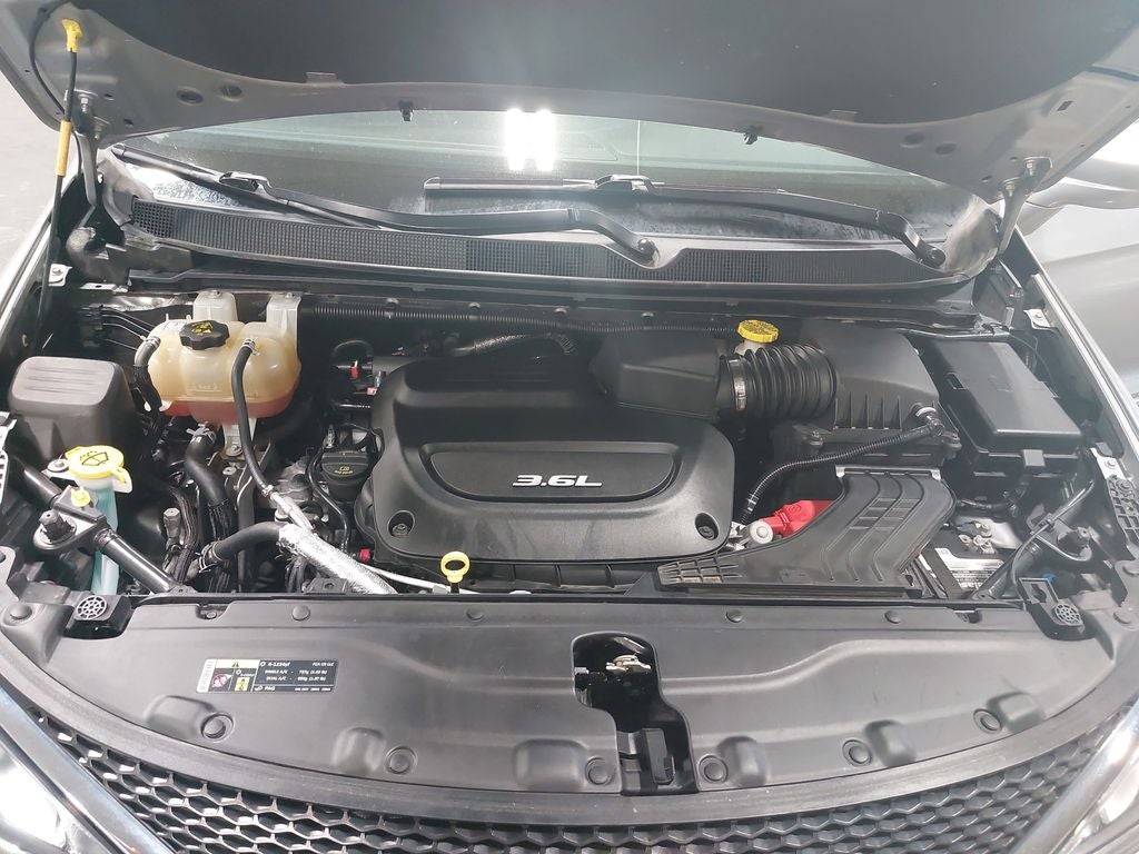 2017 Chrysler Pacifica Touring L Plus