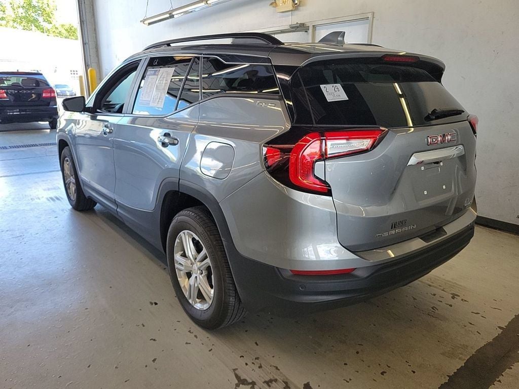 2023 GMC Terrain SLE