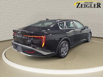 2026 Kia K4 LX