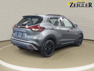 2023 Nissan Kicks SR