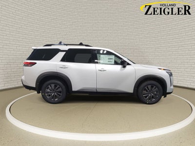 2026 Nissan Pathfinder SV