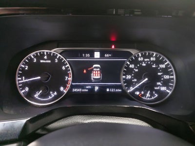 2024 Nissan Pathfinder SL
