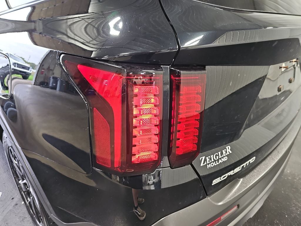 2023 Kia Sorento X-Line S