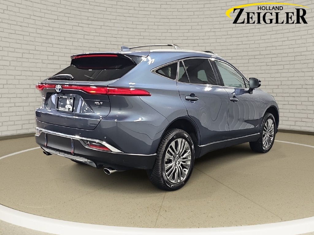 2023 Toyota Venza XLE
