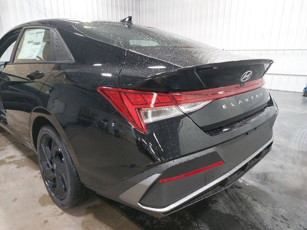 2026 Hyundai Elantra Hybrid SEL Sport