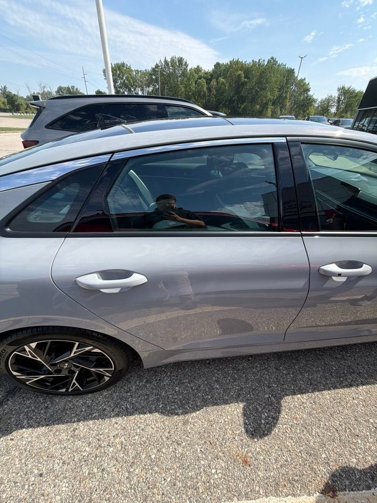 2025 Kia K5 GT-Line