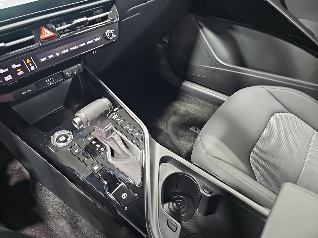 2026 Kia Niro EX
