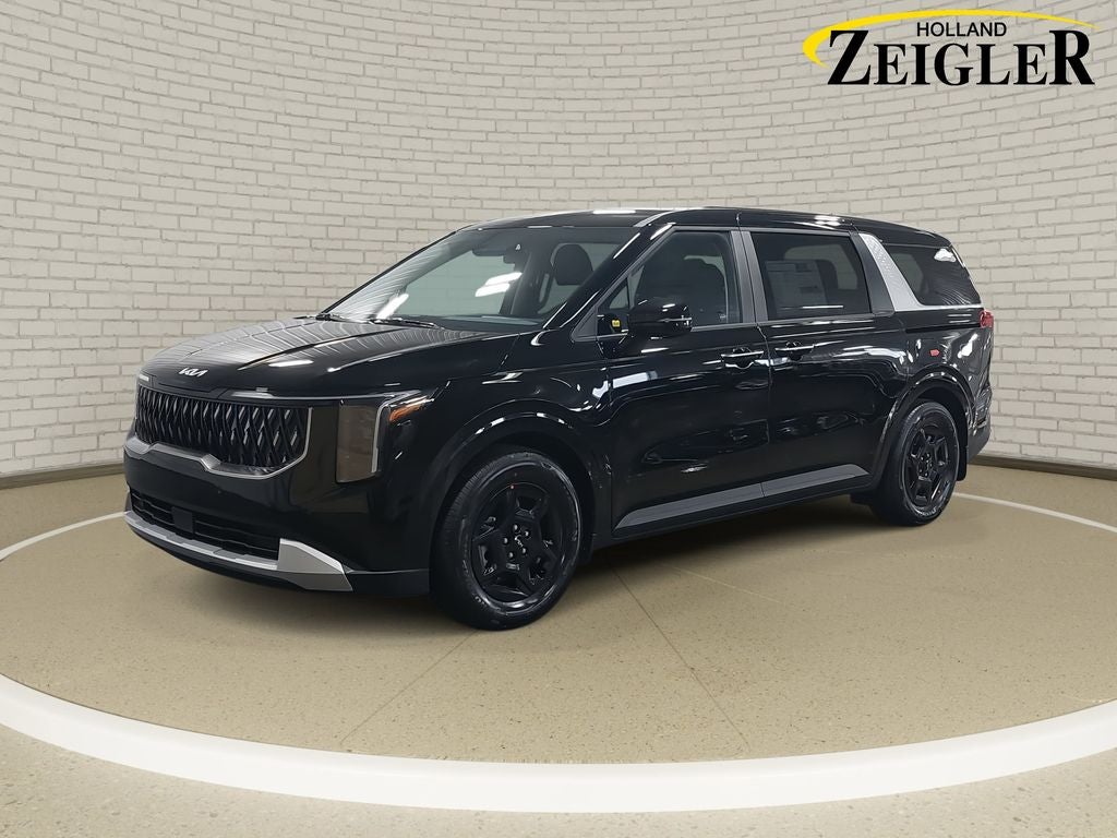 2026 Kia Sedona LXS's photo