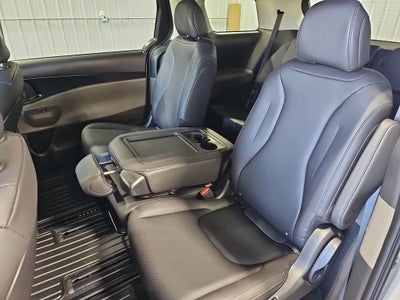 2027 Kia Carnival LXS