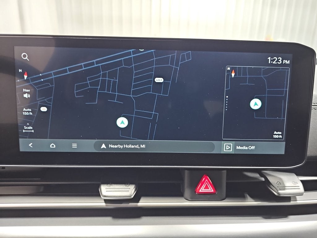 2027 Kia Carnival LXS