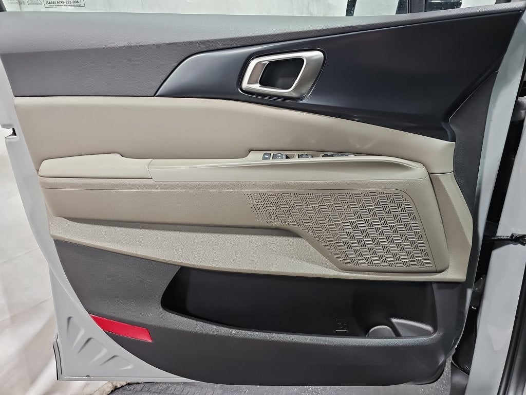 2027 Kia Carnival LXS