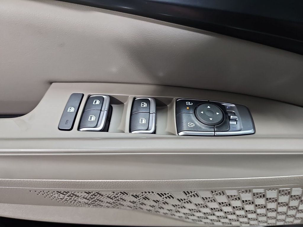 2027 Kia Carnival LXS