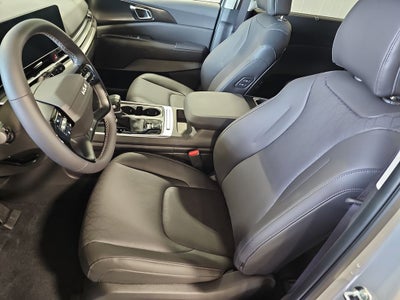 2027 Kia Carnival EX