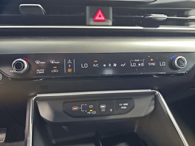 2027 Kia Carnival EX