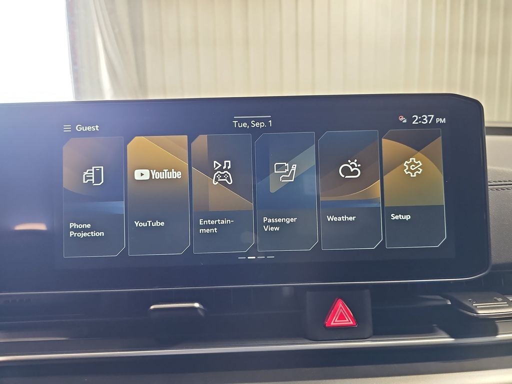 2027 Kia Carnival EX