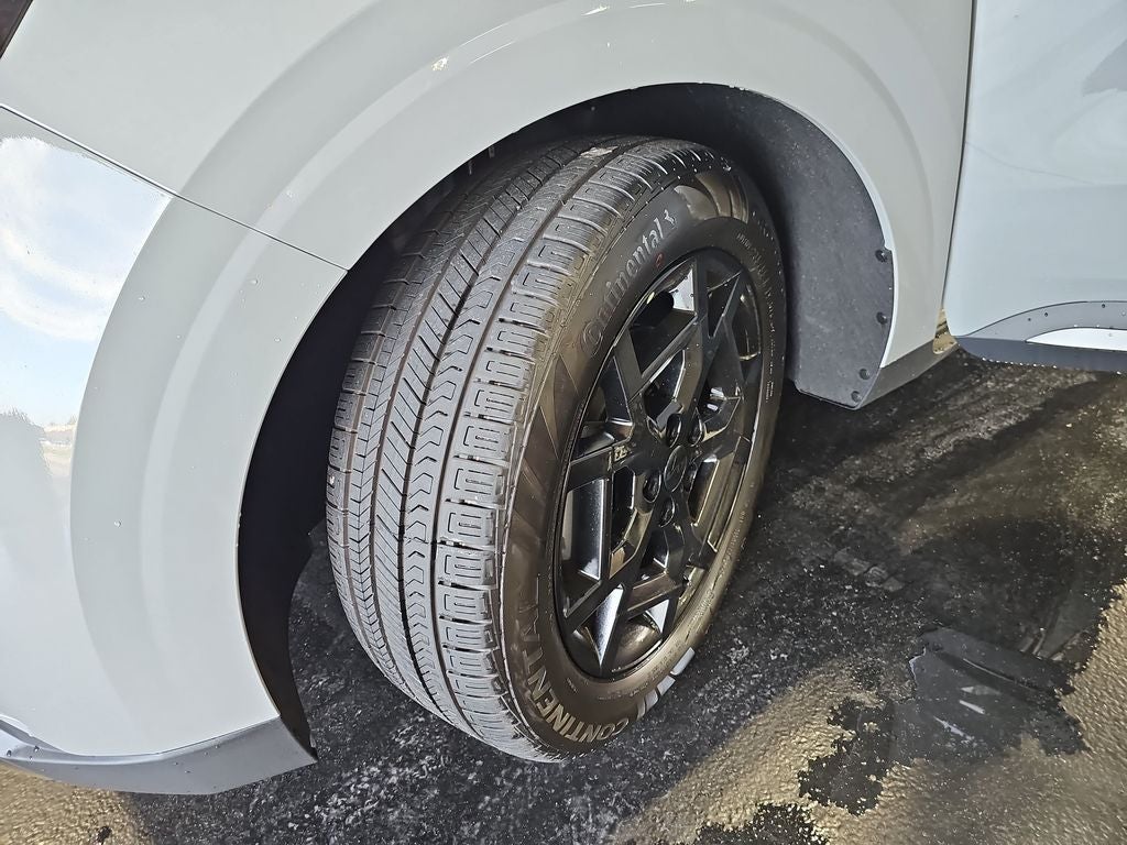 2027 Kia Carnival EX