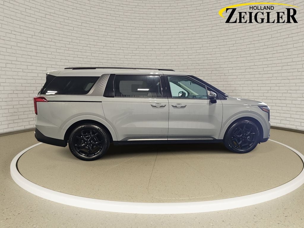 2027 Kia Carnival EX