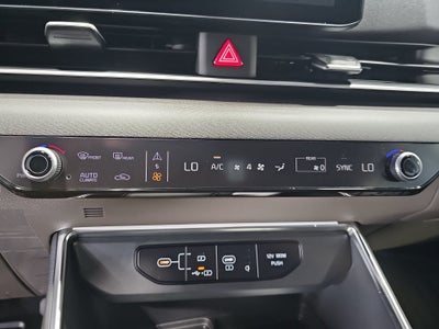 2027 Kia Carnival EX