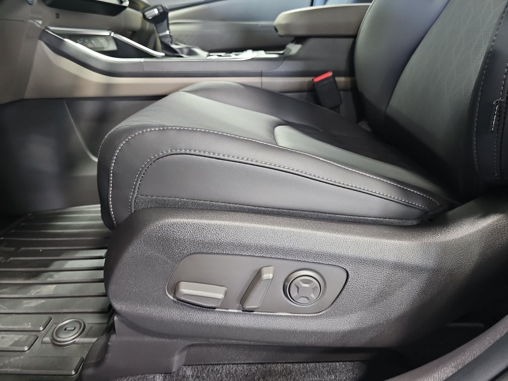2027 Kia Carnival EX