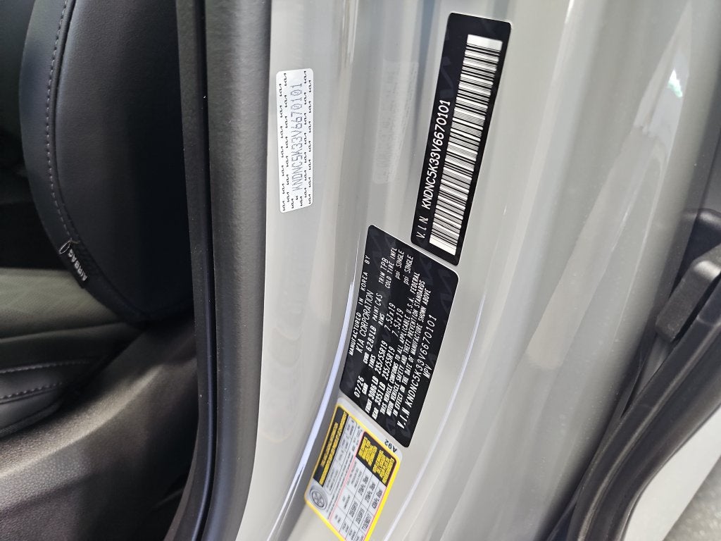 2027 Kia Carnival EX
