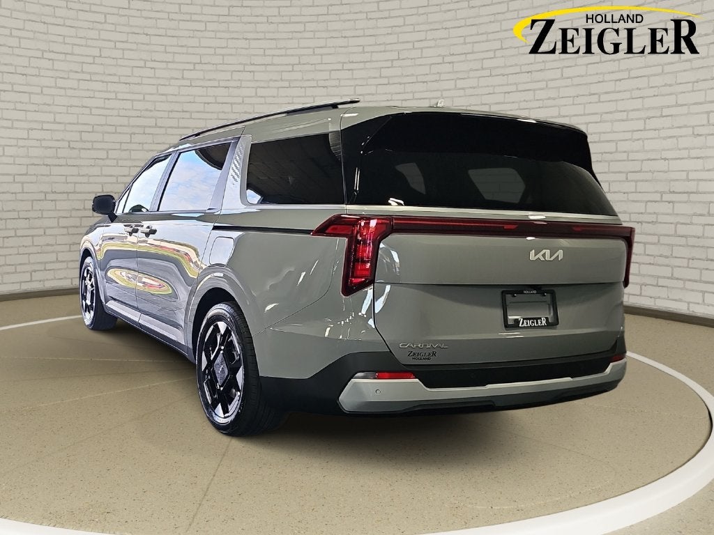 2027 Kia Carnival EX