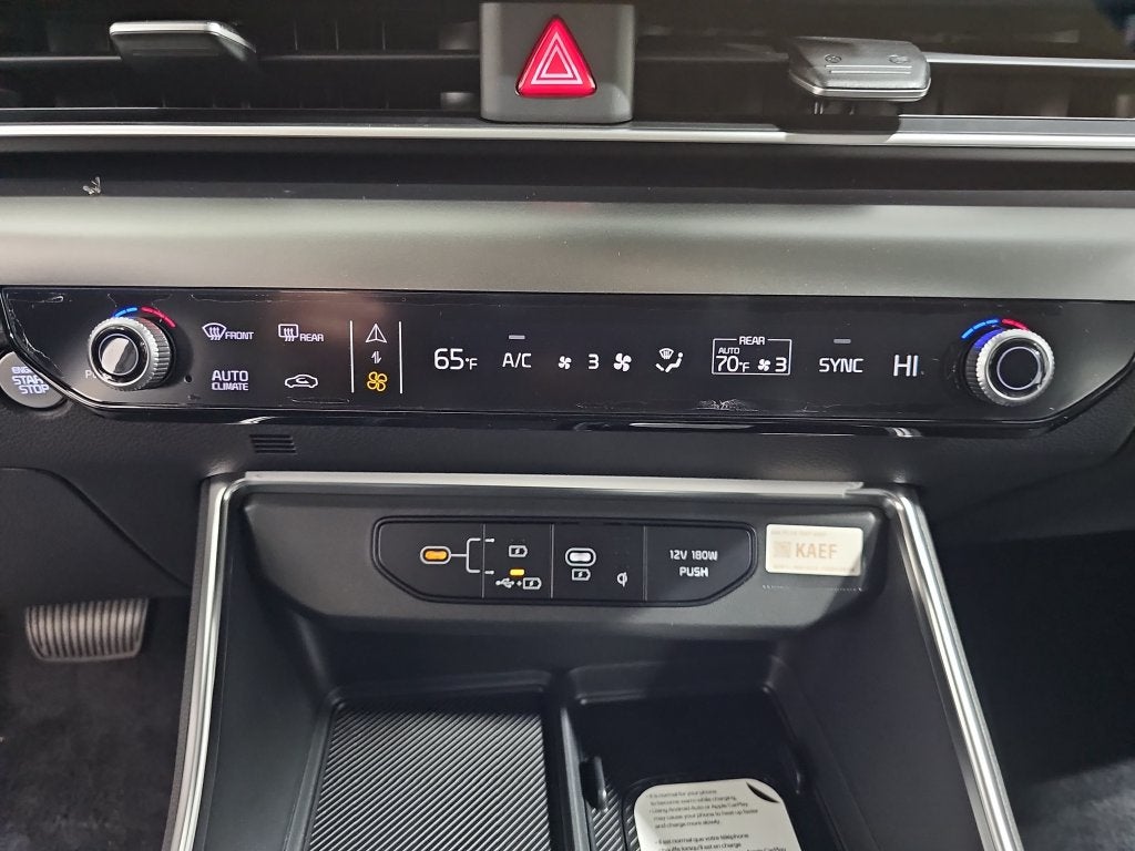 2027 Kia Carnival EX