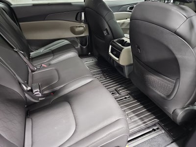 2027 Kia Carnival Hybrid EX