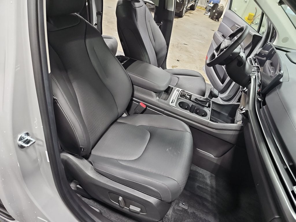 2027 Kia Carnival SX Prestige