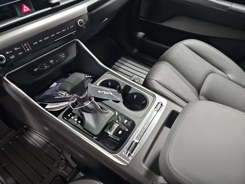 2027 Kia Carnival SX