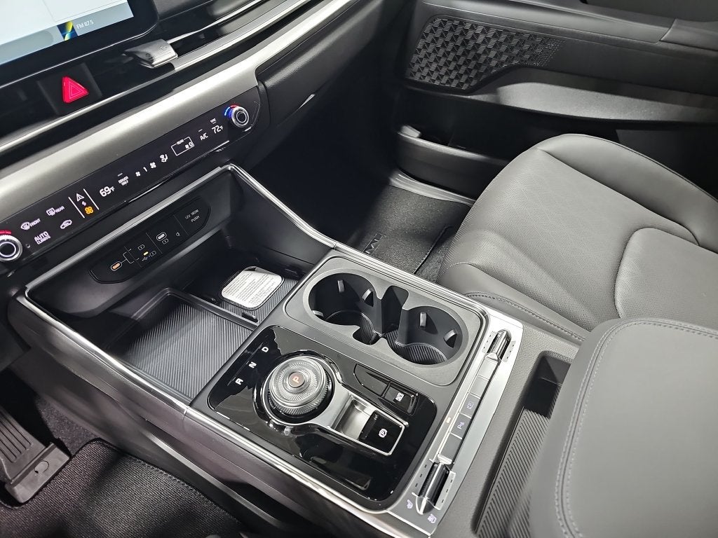 2027 Kia Carnival Hybrid SX