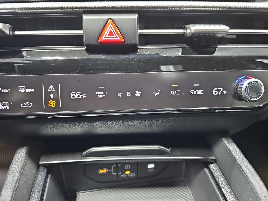 2027 Kia Sportage Hybrid LX