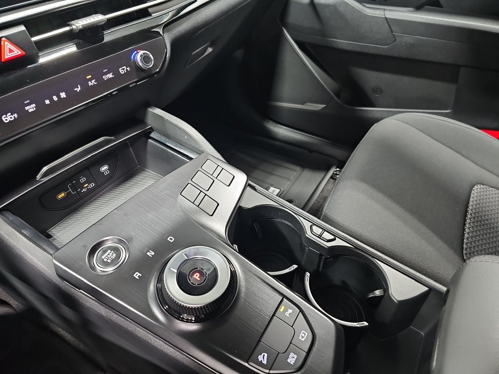 2027 Kia Sportage Hybrid LX
