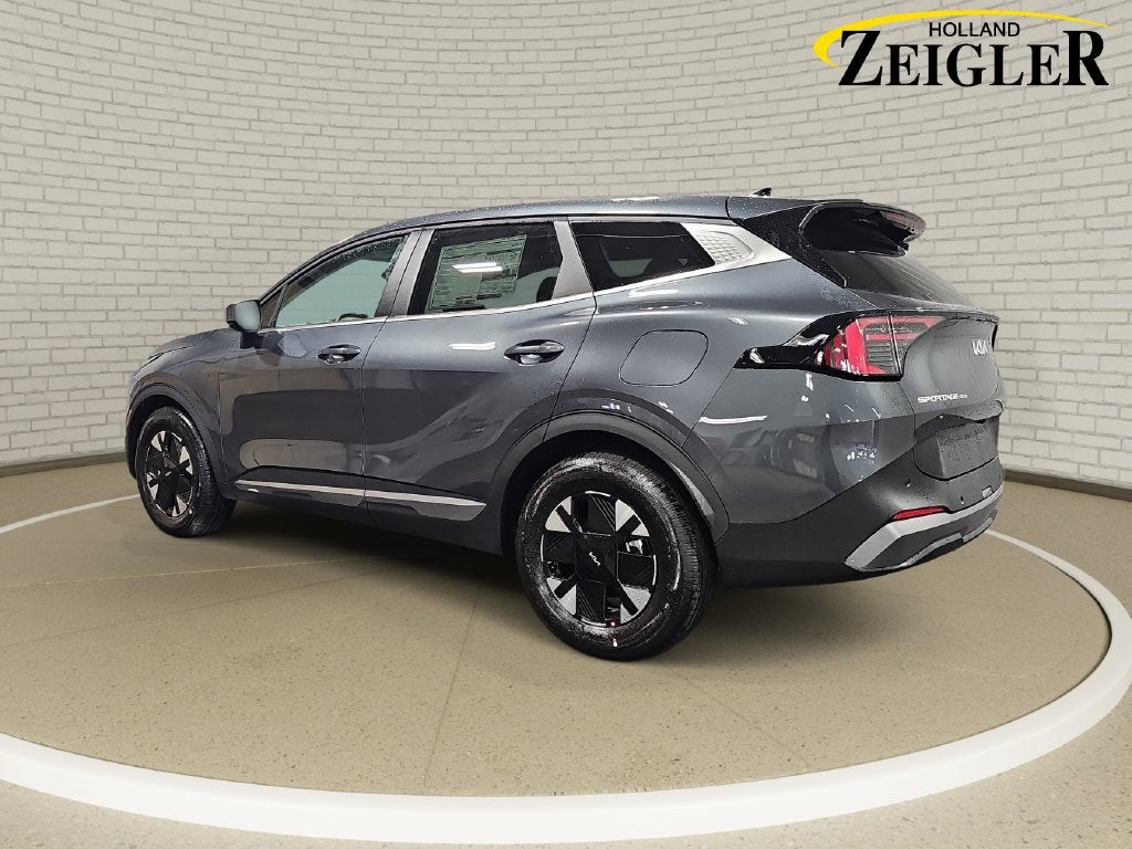 2027 Kia Sportage Hybrid LX
