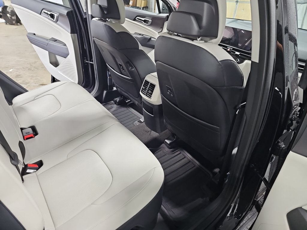 2027 Kia Sportage Hybrid EX